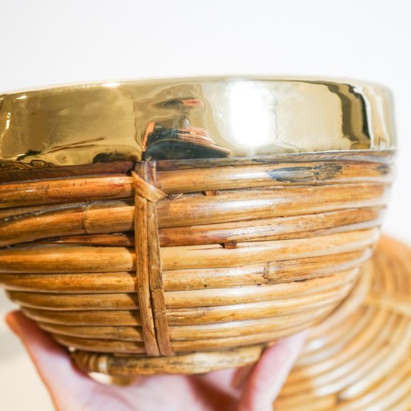 Pair of Rattan and Brass Italian Basket Bowls - in style of Gabriella Crespi - Picture 11 of 13